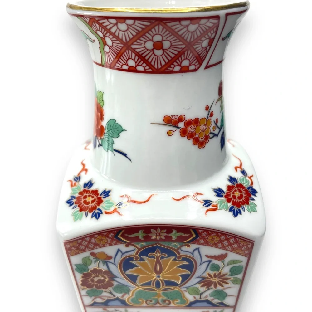 Japanese Imari Square Vase w/ Chrysanthemum & Pheasant Gold Rim 10